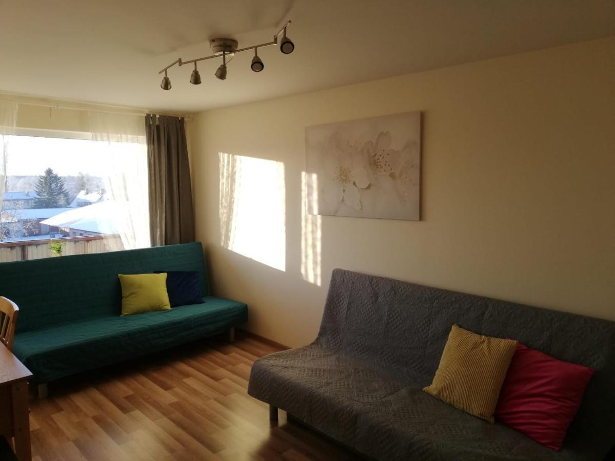 Apartment Anna Saldus Esterno foto